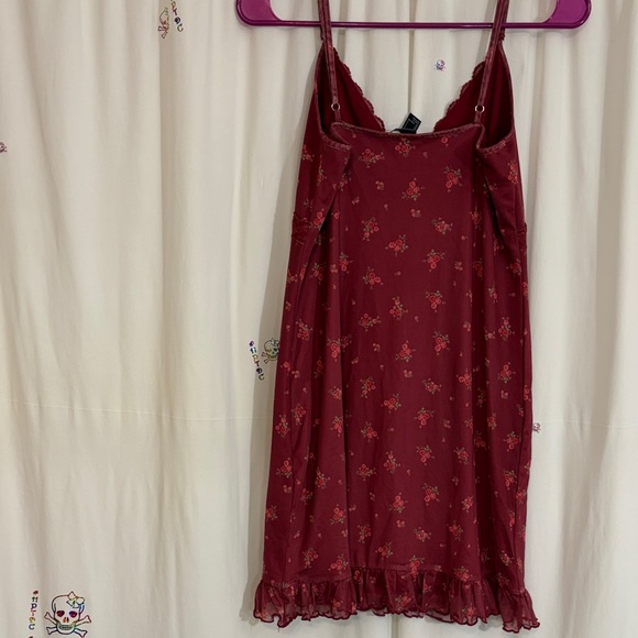 Forever 21 Burgundy Floral Chemise - Picture 8 of 8